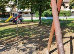 Vandalismi e danneggiamenti: a Solaro il Comune mette mano ai parchi pubblici 