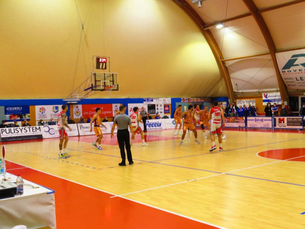 Basket: Sangiorgese- Legnano