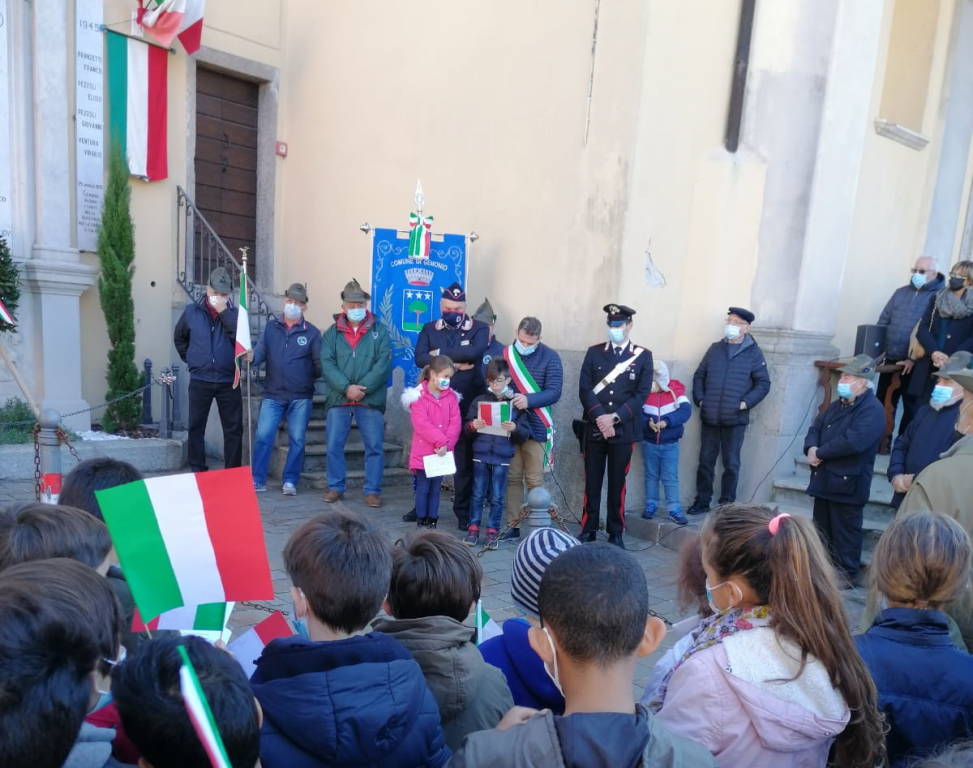Gemonio, i bambini protagonisti del IV Novembre