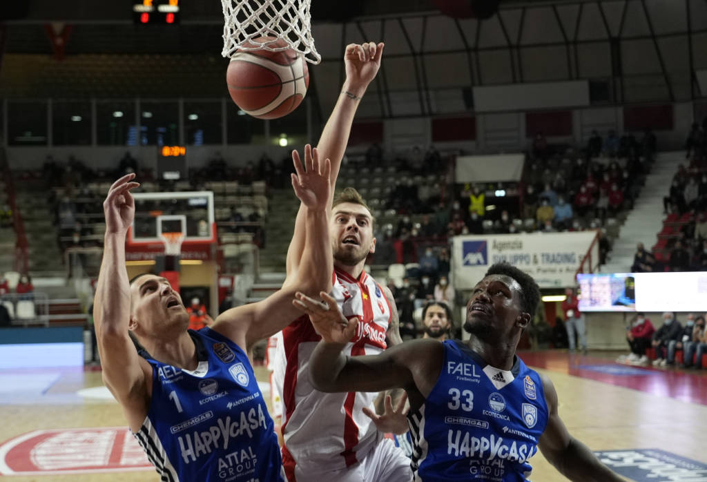 Openjobmetis Varese - Happy Casa Brindisi 71-84