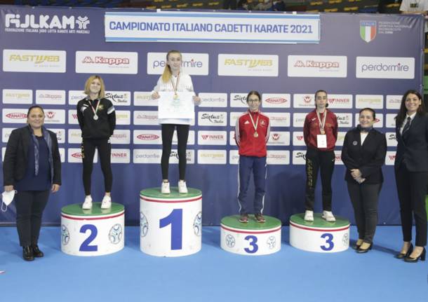 Karate: la Saronnese Alessandra Bossi vince i Campionati Italiani assoluti ad Ostia