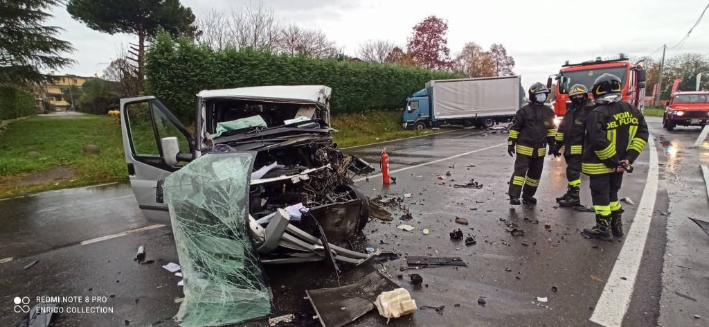 Incidente a Bregnano, cinque feriti