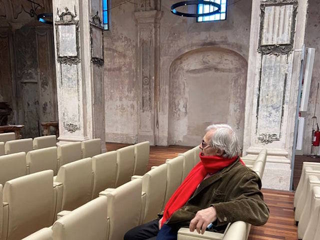 Vittorio Sgarbi in visita a Cairate