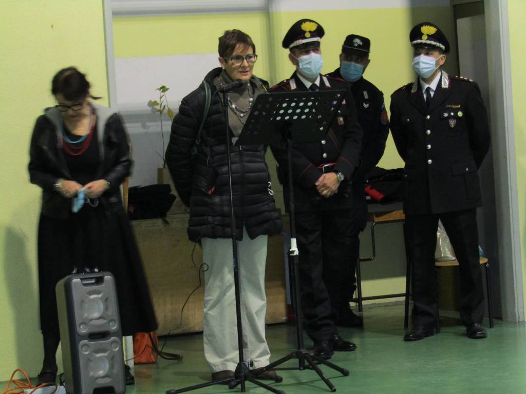 Festa dell'albero alla Galilei con i carabinieri della Forestale