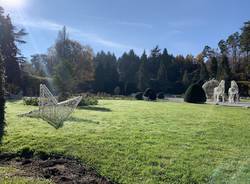 Grandi preparativi per le lucine ai Giardini Estensi di Varese