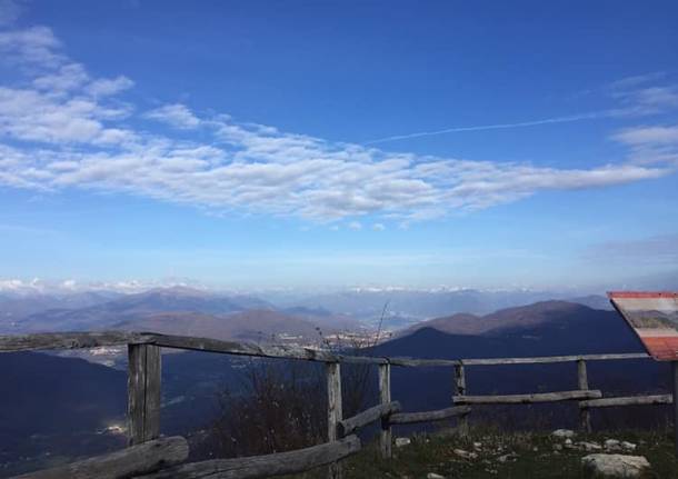 Il panorama dal forte di Orino