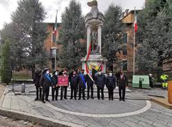 In piazza Castelbarco a Cislago le celebrazioni per il 4 novembre 