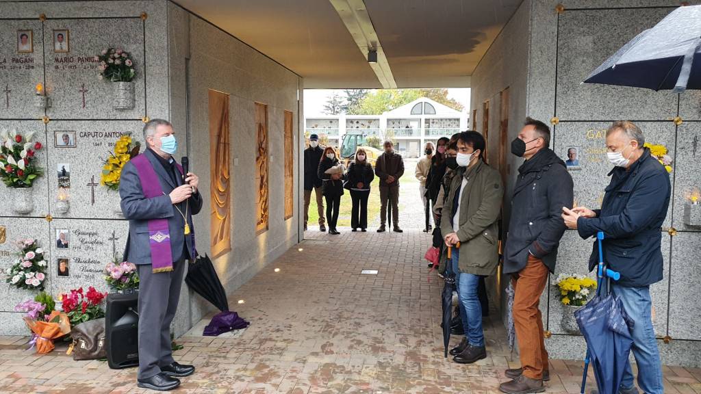 La memoria e il ricordo - Inaugurazione bassorilievi cimitero San Giorgio su Legnano