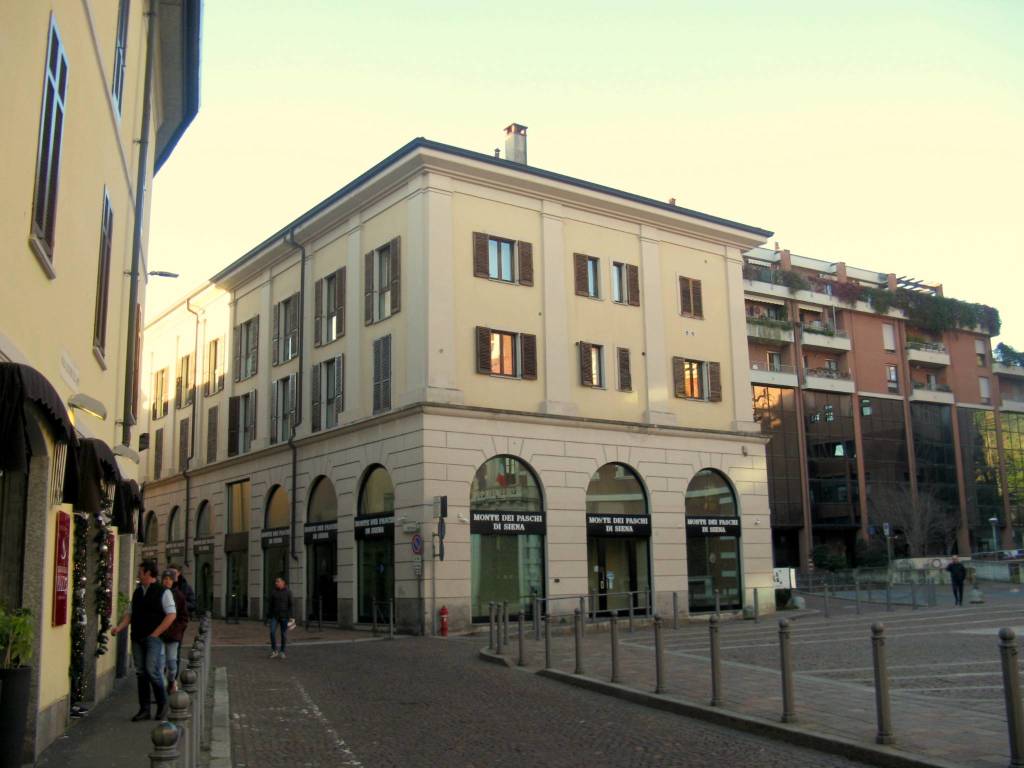 Metamorfosi urbana a Varese: via Vetera