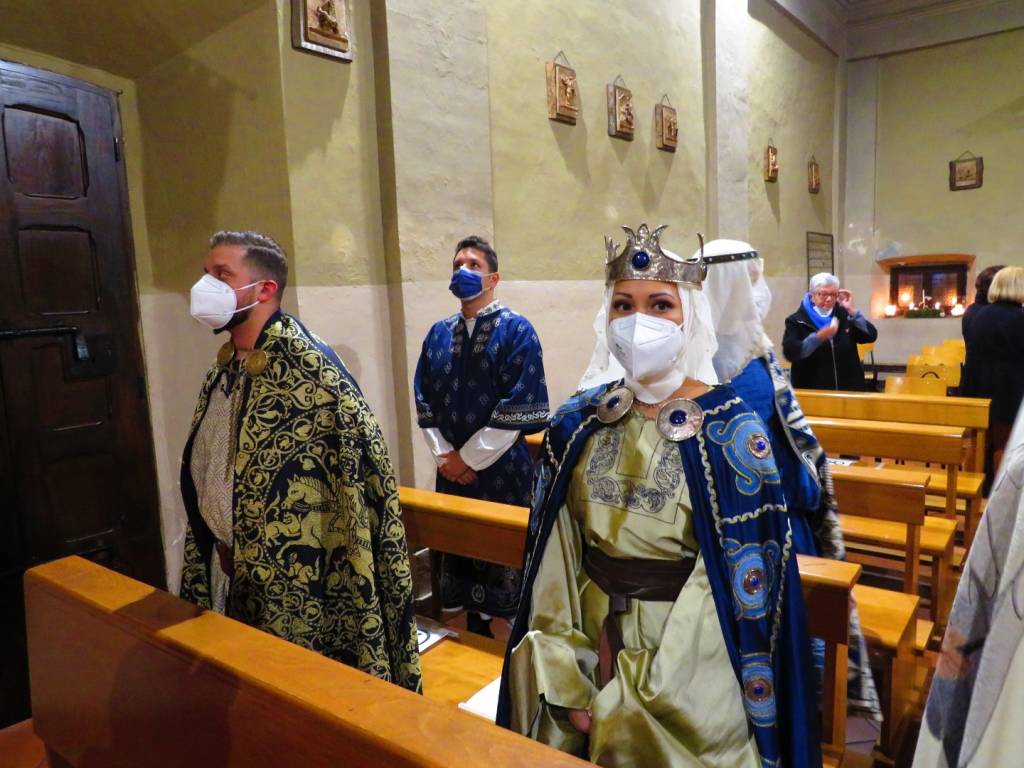Palio: investitura della contrada San Martino