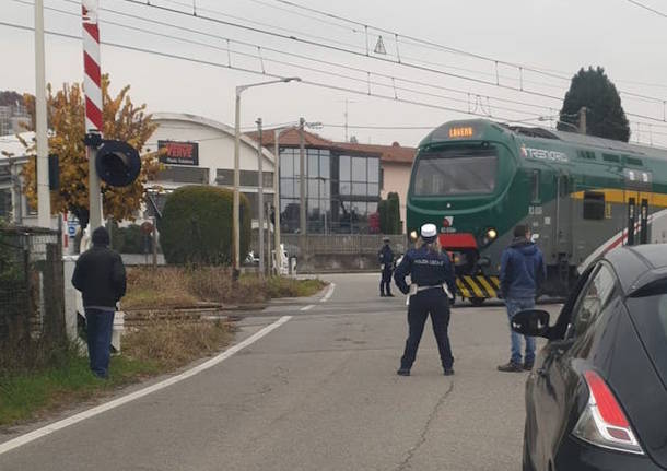 passaggio a livello aperto vedano olona novembre 2021