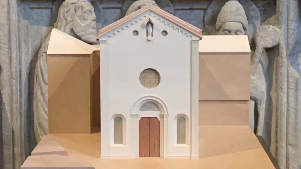 Presentato il modello tattile del battistero di Varese