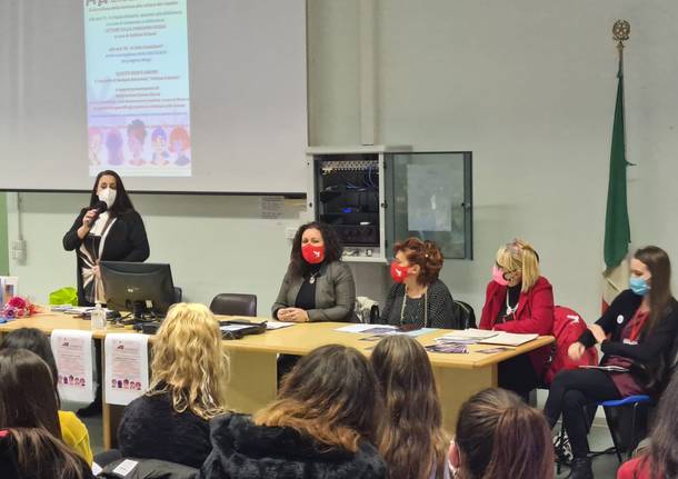 Sesto Calende - giornata contro la violenza sulle donne 