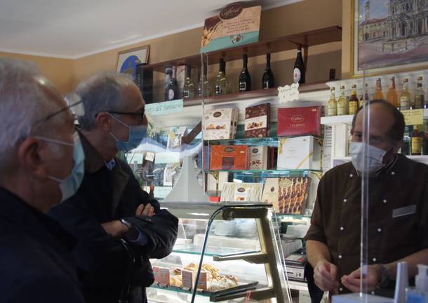 Sindaco e assessore dai commercianti della città per raccogliere proposte e osservazioni