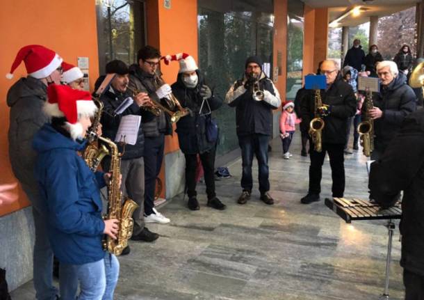 accensione dell'albero di natale a nerviano