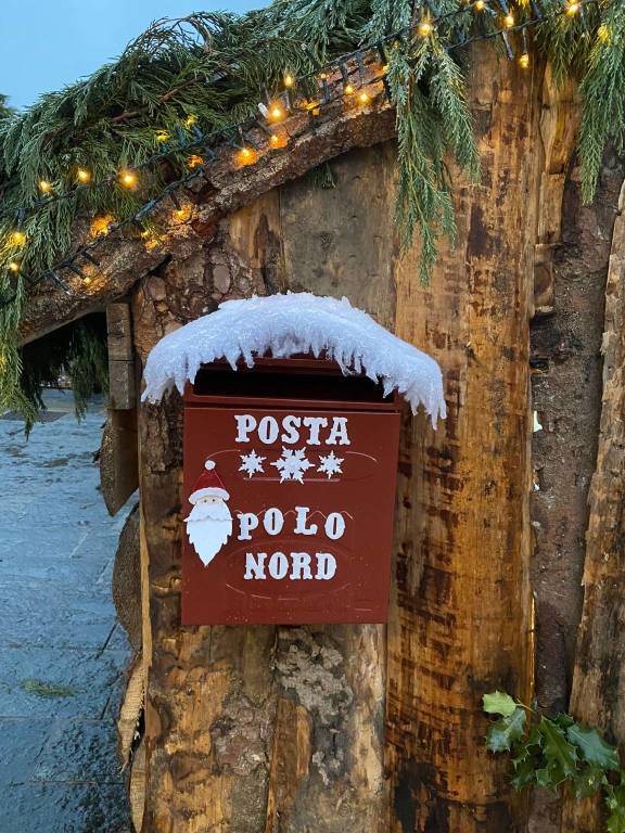 Accensione dell'albero di Natale a San Giorgio su Legnano