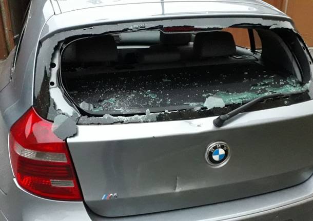 auto danneggiata aggressione bar papaya busto arsizio