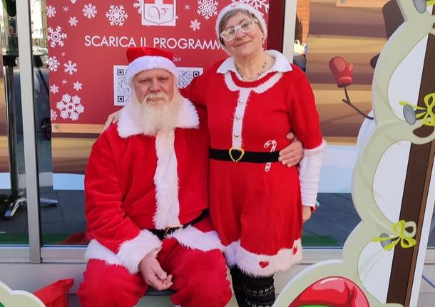 Babbo Natale in piazza Monte Grappa