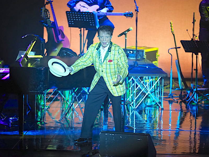 Concerto Massimo Ranieri teatro Apollonio dicembre 2021 - Foto di Roberto Gernetti