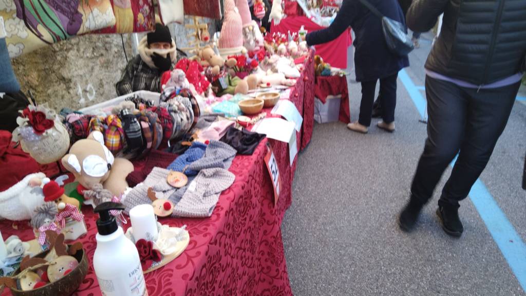 Il mercato di Natale a Casbeno