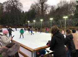 Inaugurata la pista di pattinaggio ai Giardini Estensi di Varese