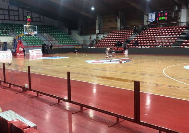 Legnano basket - Cecina, non si gioca