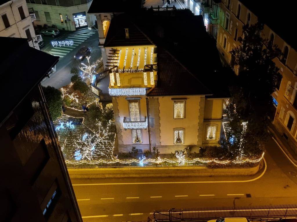 lucine di natale busto arsizio casa bellazzi