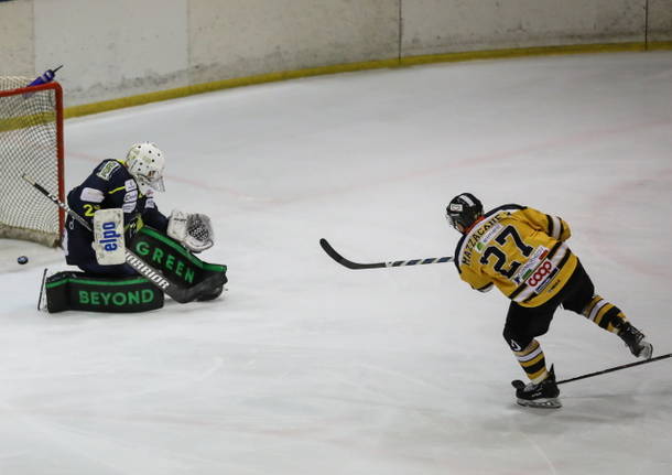 mastini varese hockey ghiaccio michael mazzacane 2021 foto Munerato