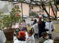 Postini di poesie e auguri di natale a cazzago