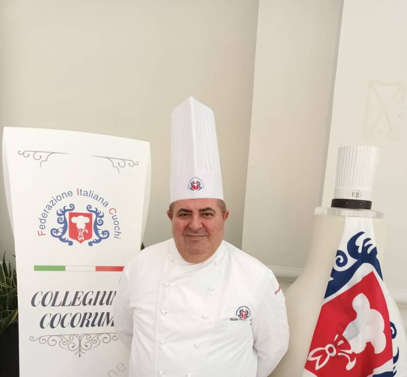 Premio alla carriera allo chef Carlo Mazara, professore del Prealpi di Saronno