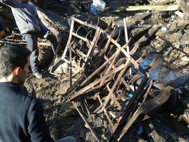 Pulizia del Torrente Bustecche a Varese: i volontari rimuovono gomme, pneumatici e lamiere