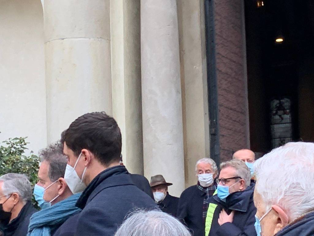 Varese dà l'ultimo saluto ad Anna Maria Gandini