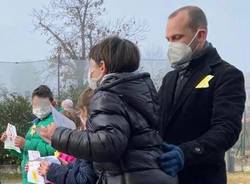 Bambini celebrano il Giorno della Memoria a Cazzago