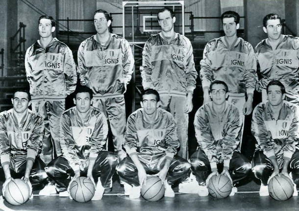 basket pallacanestro ignis varese 1961 1962 (foto archivio PallVa)