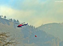 L\'incendio di Indemini visto dalla Forcora