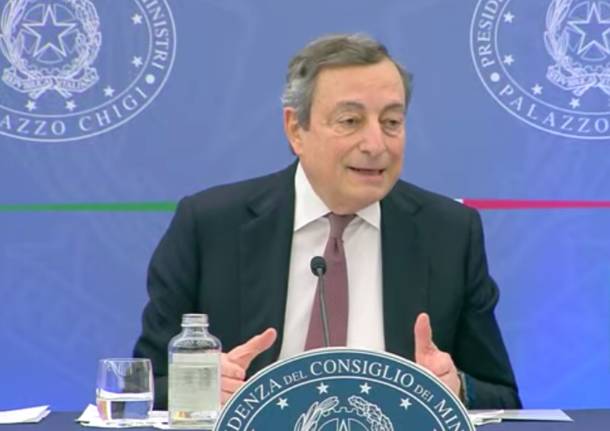 conferenza stampa draghi locatelli speranza bianchi