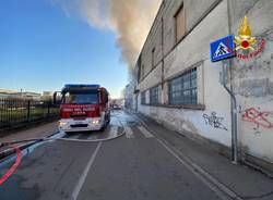 Incendio Caronno Pertusella