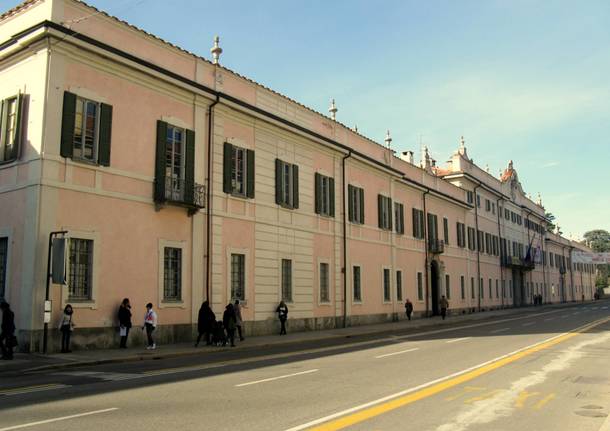 Metamorfosi urbana: quando il piccone fa bene a palazzo Estense