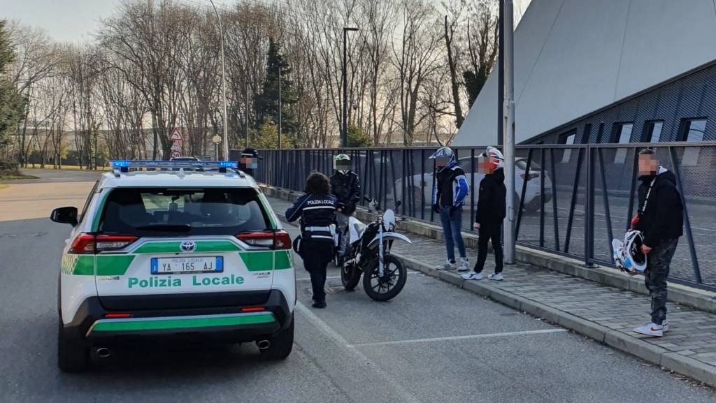 Motoraduno abusivo sventato a Cerro Maggiore