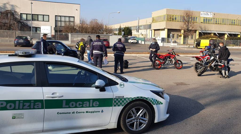 Motoraduno abusivo sventato a Cerro Maggiore