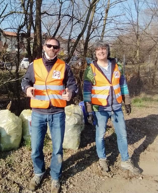 Strade pulite Cardano al Campo