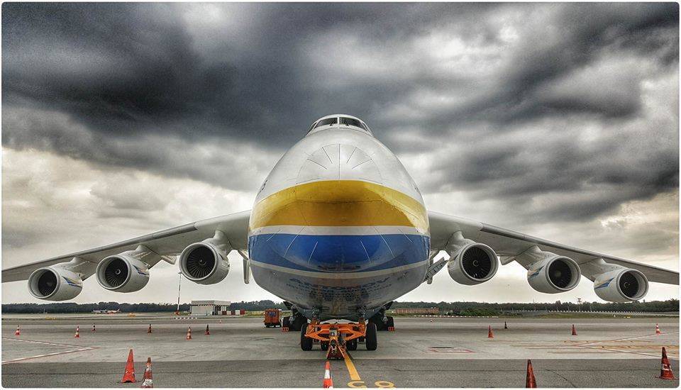 Antonov An-225 a Malpensa