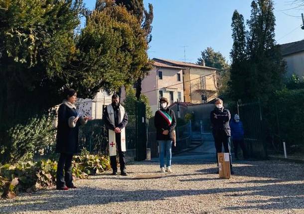 Cantello - Inaugurato il nuovo defibrillatore a Ligurno