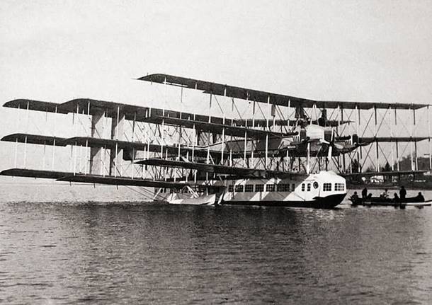 capronissimo hangar Italy 