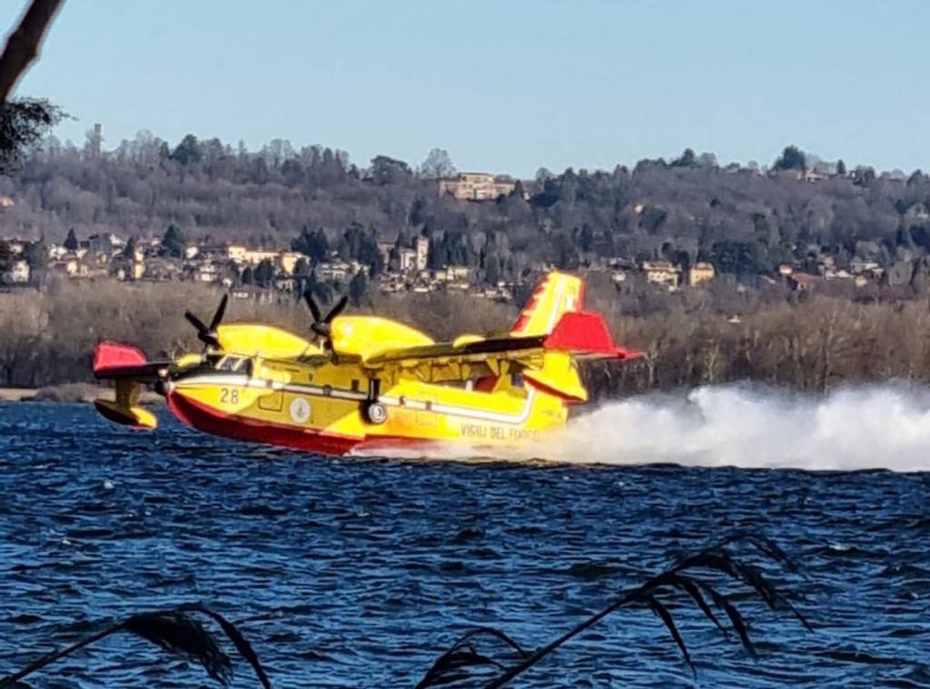 Canadair in azione
