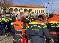 Cerimonia di ringraziamento alle squadre intervenute all'incendio tra Malnate e Solbiate con Cagno