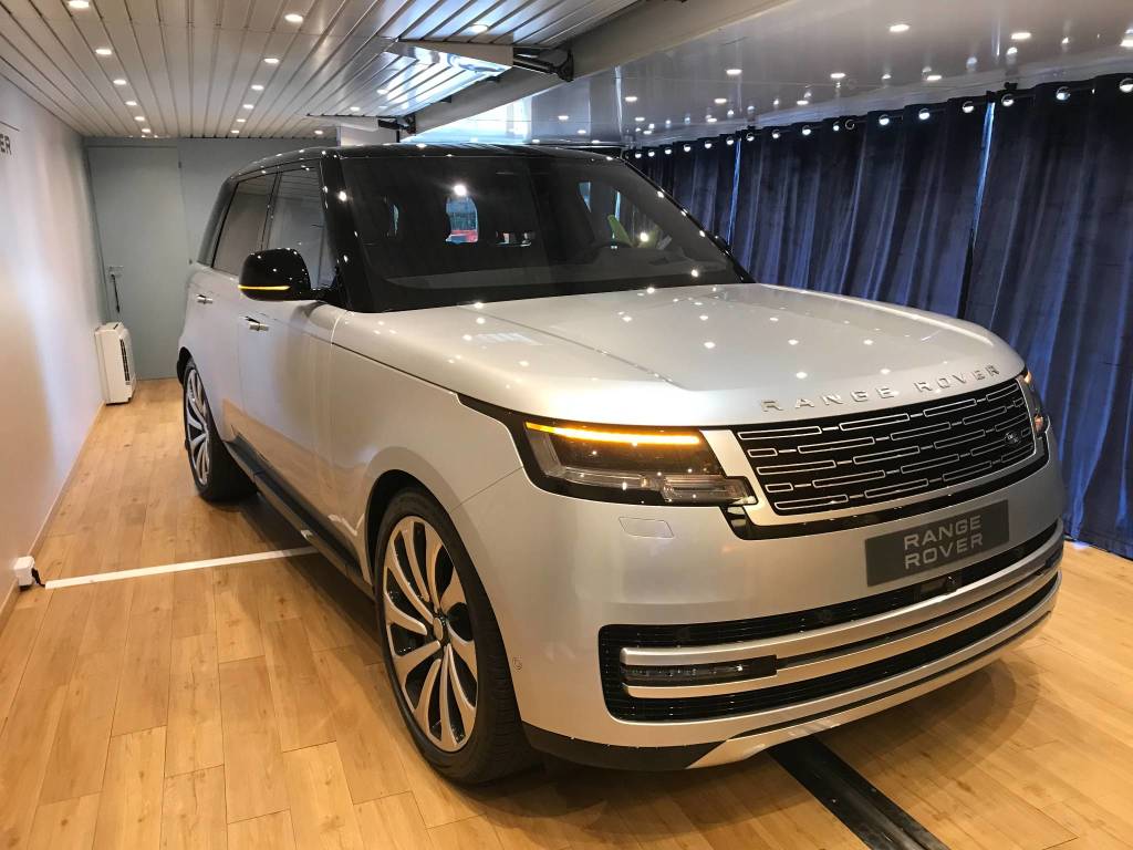 Clerici Auto presenta la nuova range Rover a Caronno Pertusella 