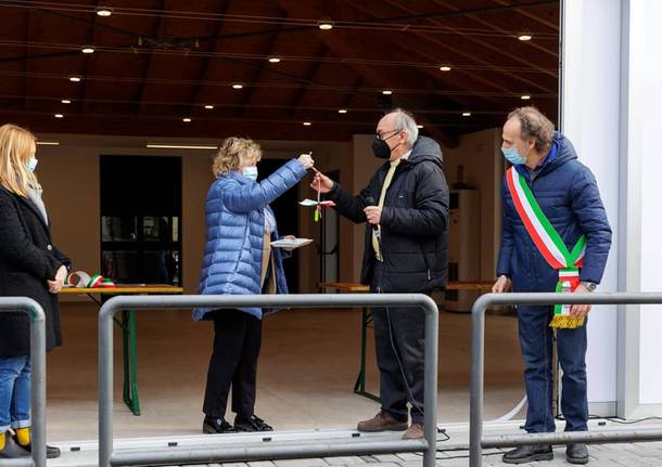 Consegnate le chiavi della nuova struttura coperta del Parco degli Aironi a Gerenzano