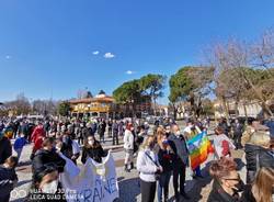 In piazza a Cislago per la pace in Ucraina