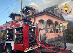 Incendio a Gallarate in via Passo Tre Croci